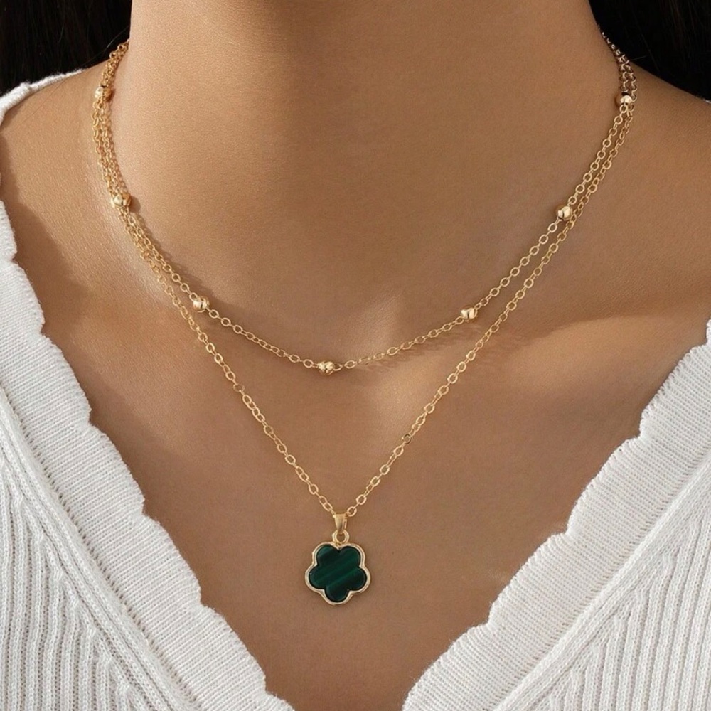 Classic Style Lucky Sweet Clover Pendant Women Multilayer Necklace
